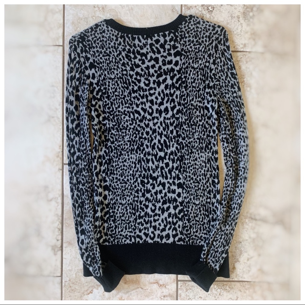 French Connection sweater - Picture 2 of 3